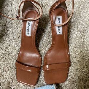 Steve Madden share heels